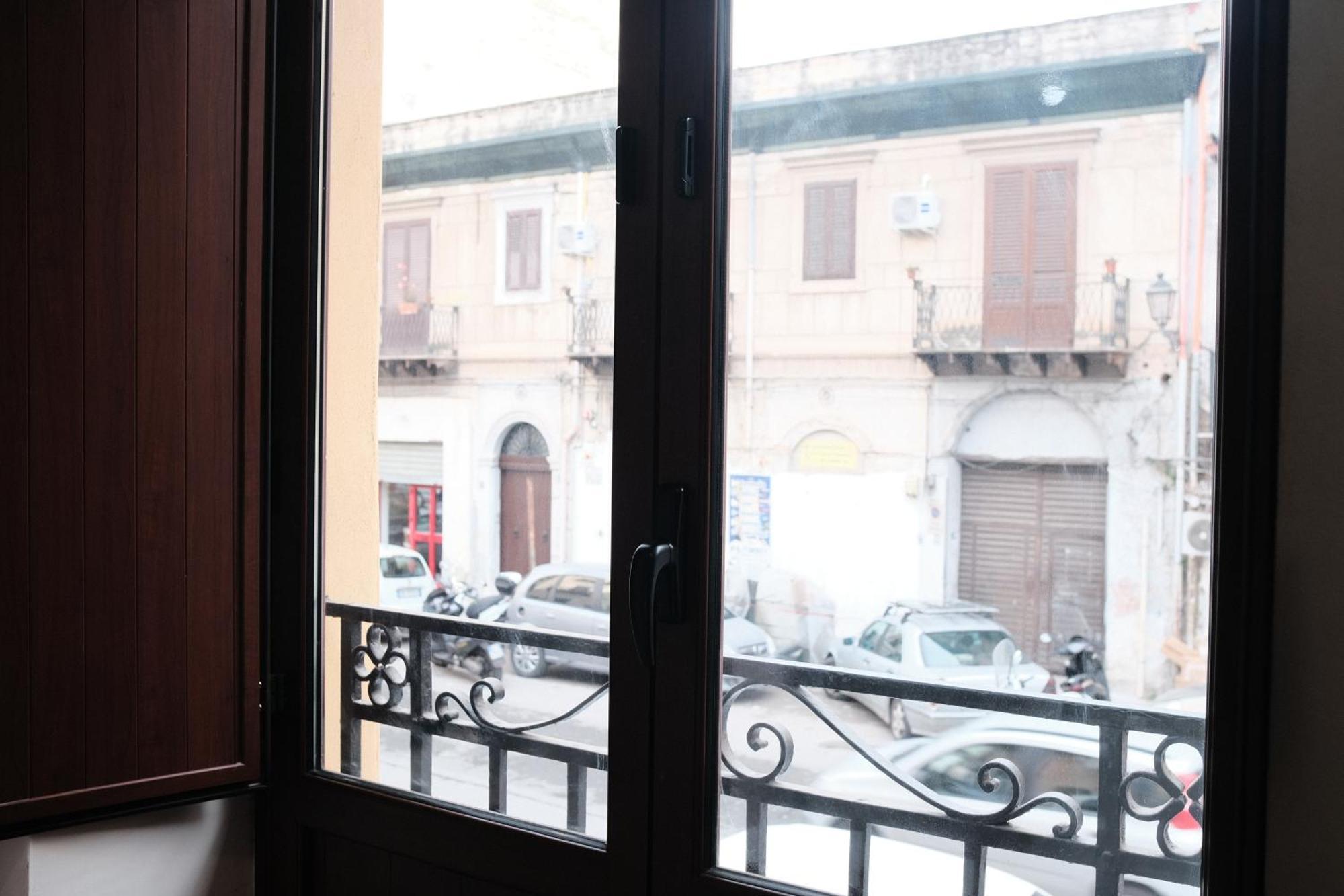 Al Bastione Della Pace Lägenhet Palermo Exteriör bild